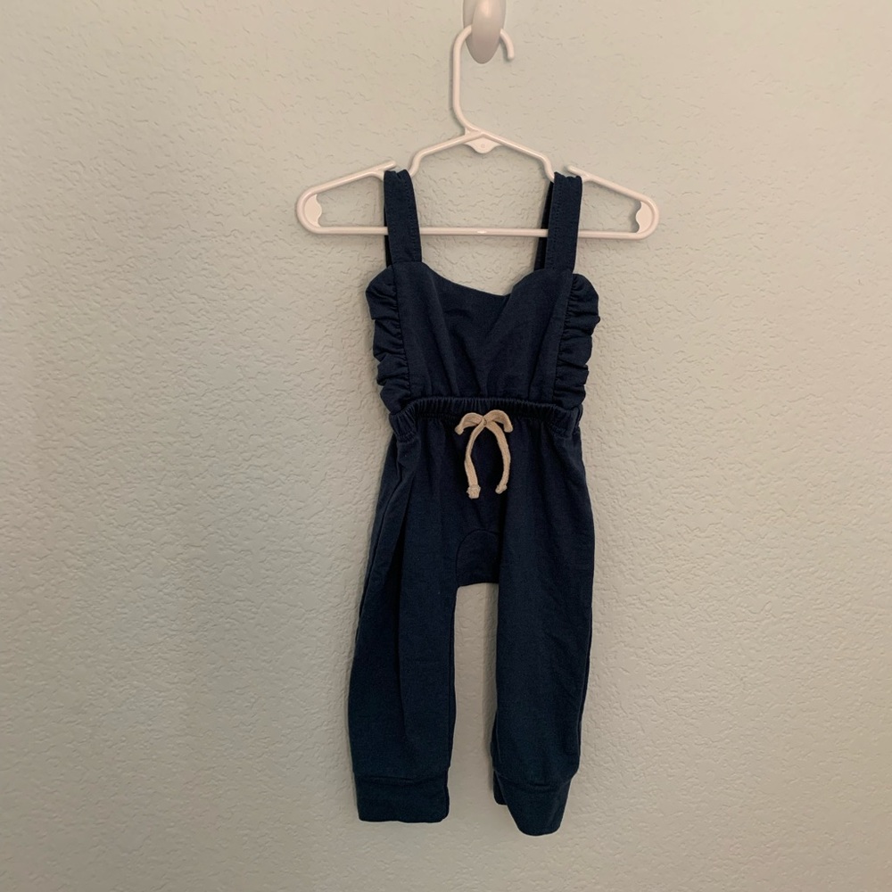 Baby jumpsuit